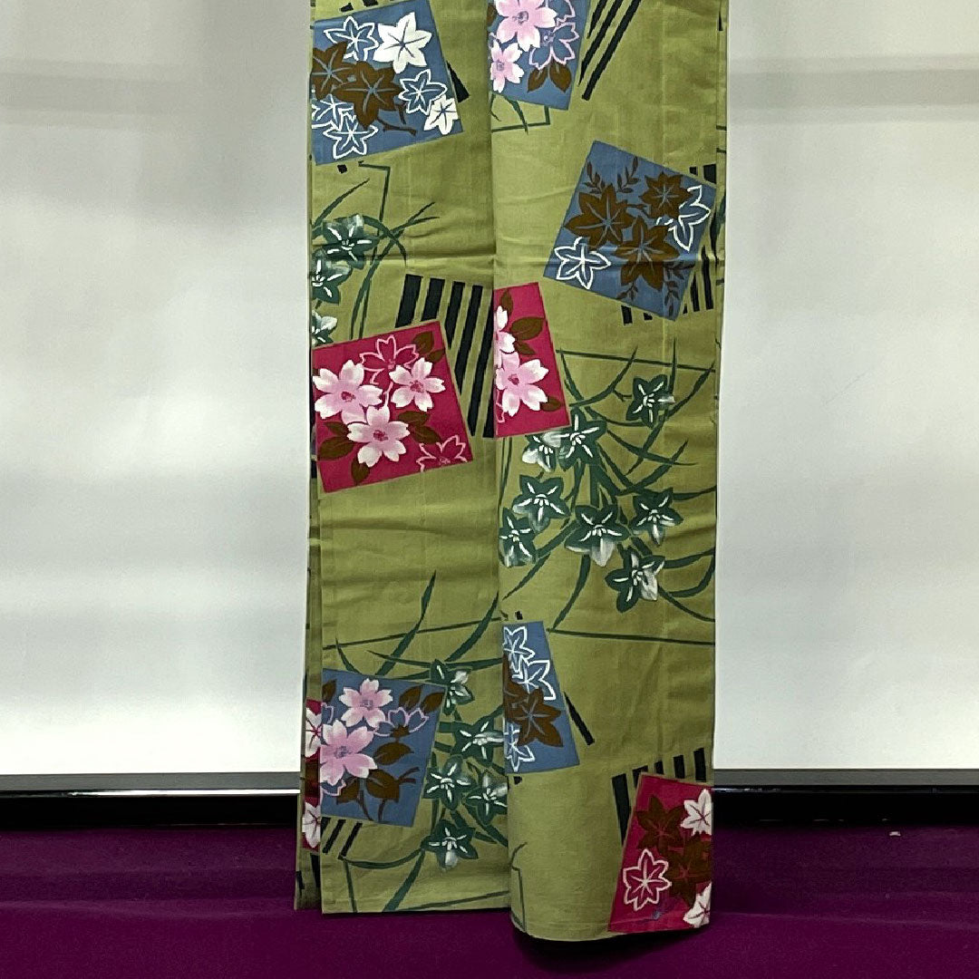 浴衣 浅青朽葉色 桜 紅葉 木綿 Sランク 単衣 身丈163.5cm 裄丈67cm 緑系 1118002262419