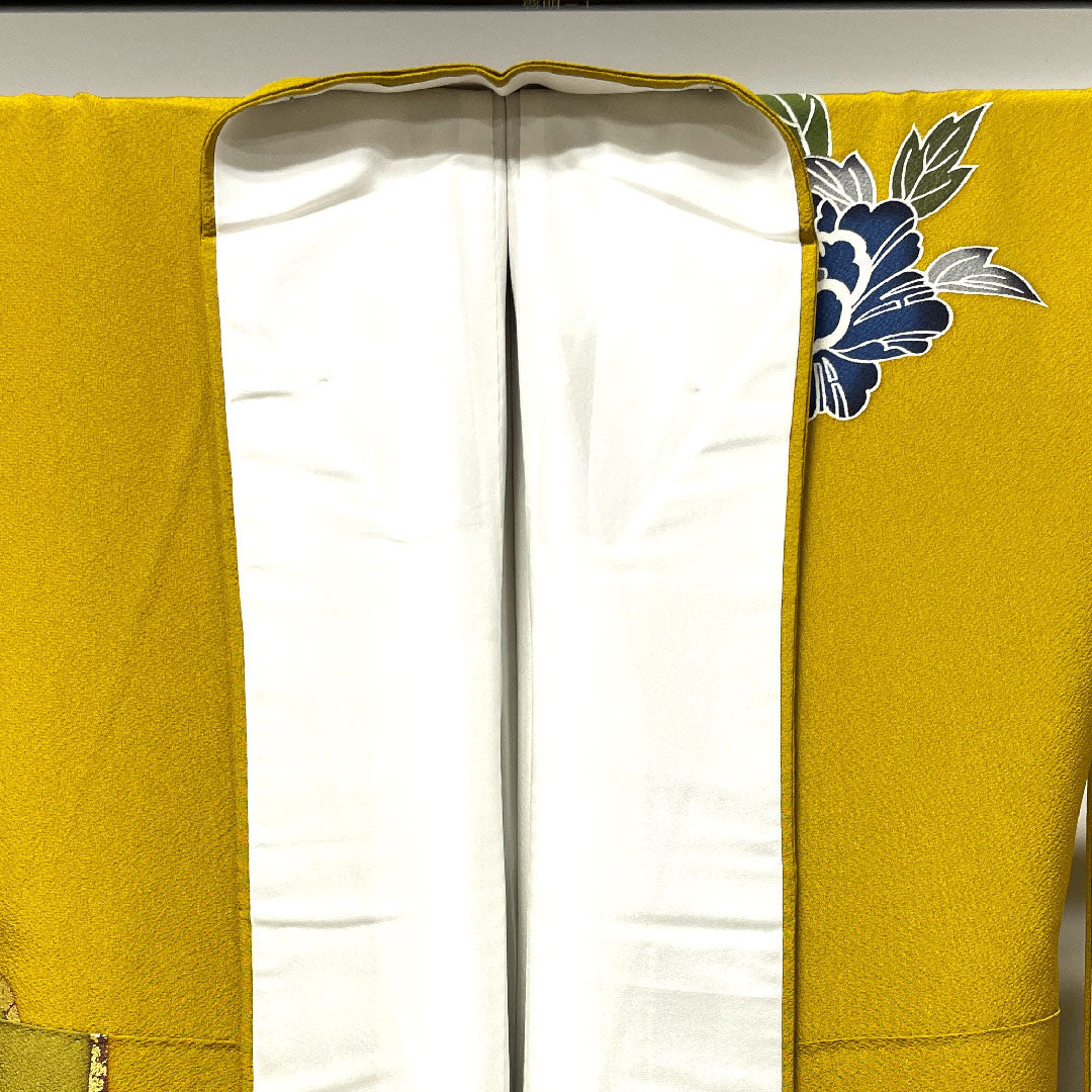 振袖 身丈164cm 裄丈66cm 袷 八丈色 京紅型 蝶 草花模様 正絹 Sランク 黄系 1113001742423