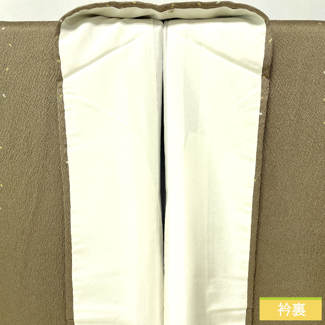 小紋 正絹 身丈170.5cm 裄丈66.5cm 袷 砂色(すないろ) 花びら散らし Aランク グレー系 1115004703622