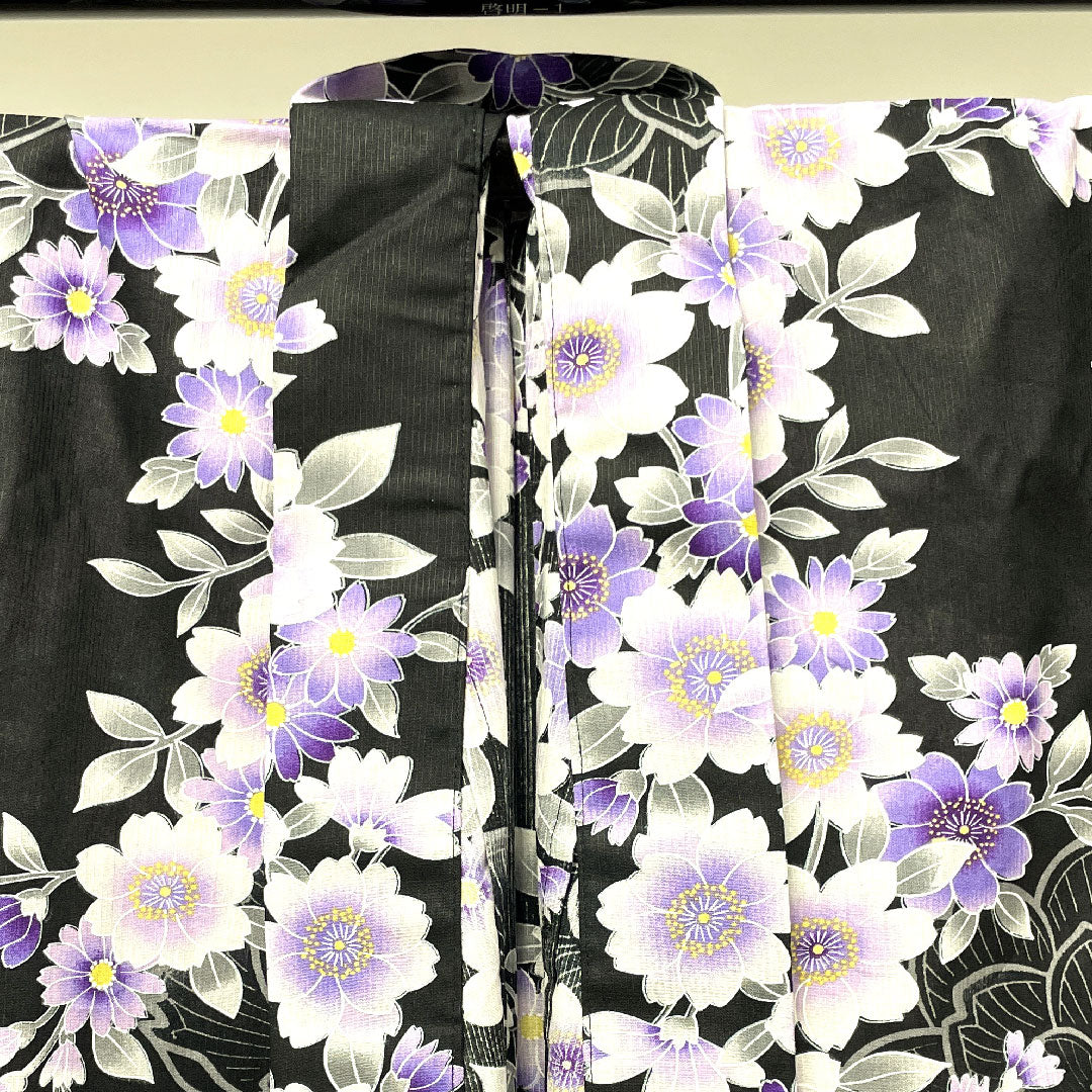 浴衣 桜 木綿 Sランク 単衣 身丈161.5cm 裄丈65.5cm 黒系 1118001492410