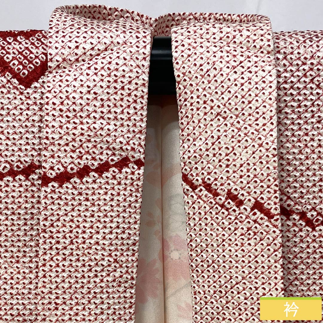 羽織 正絹 Sランク 身丈87cm 裄丈67cm 生臙脂色(しょうえんじいろ) 絞り 花 袷 赤系 1117001322912
