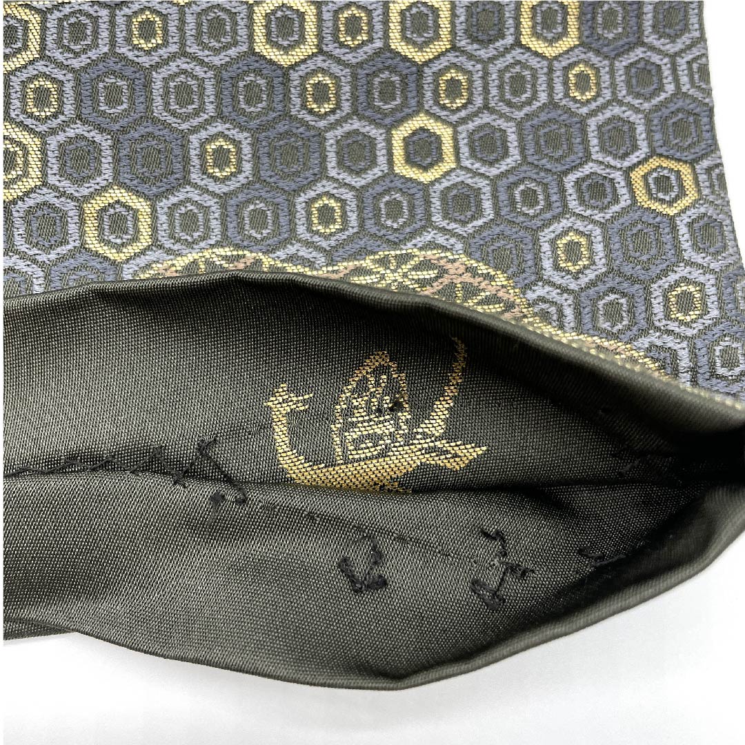 Fukuro Obi Black Oak Color (Kuro Tsurubamiiro) Tachiwaku Seigaiha Tortoise Shell Shirayaen Oba Obi Length 440cm Pure Silk A Rank Six-way Formal Green 1123008953319