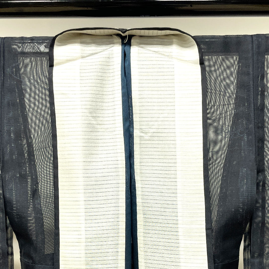 Summer item, pure silk, plain color, length 157.5cm, sleeve length 64cm, abstract pattern, gauze, S rank, black, 1132001122310