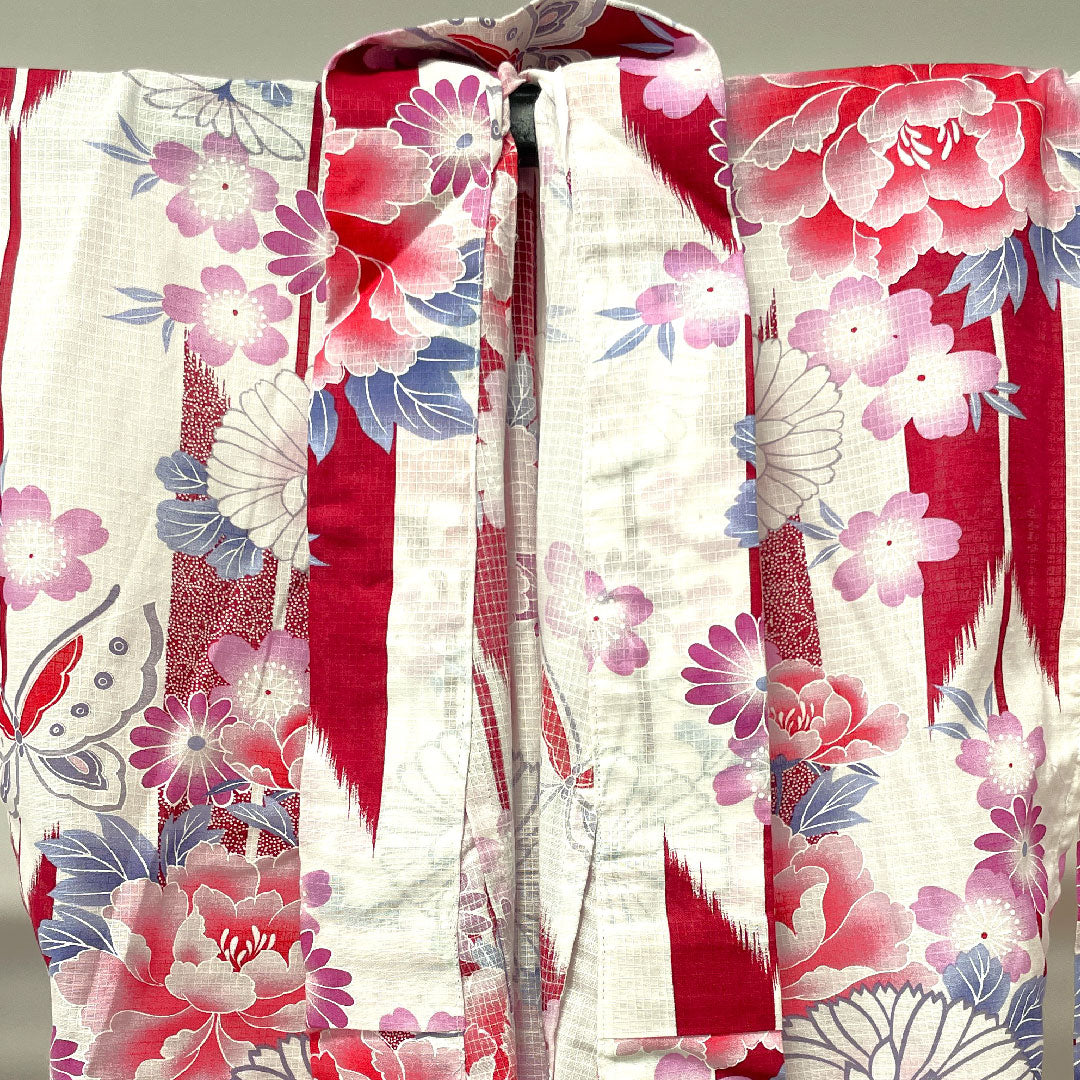 浴衣 草花模様 木綿 Sランク 単衣 身丈161.5cm 裄丈65.5cm 白系 1118001472411