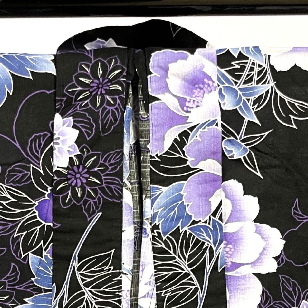 浴衣 草花模様 木綿 Sランク 単衣 身丈163cm 裄丈63cm 黒系 1118001102410