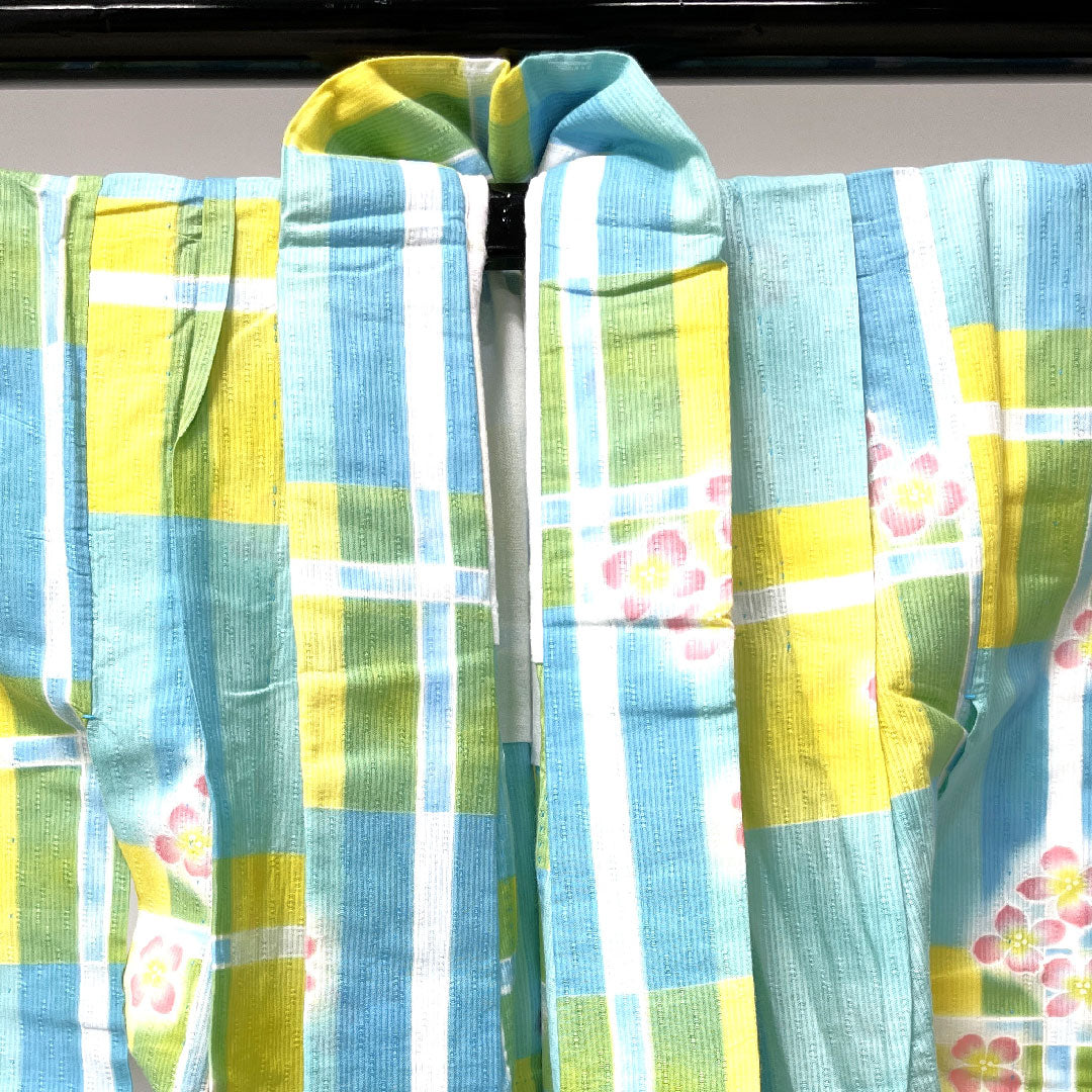 浴衣 しつけ糸付き 未使用品 薄水色 花水木 肩上げ有り 木綿 Sランク 単衣 身丈146cm 裄丈55.5cm 水色系 1118003502124