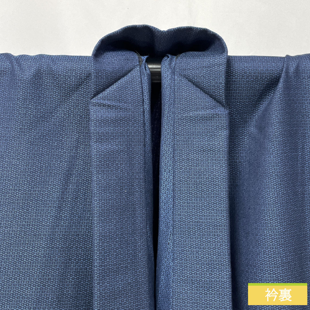 男物 ウール Sランク 身丈144cm 裄丈69cm 亀甲模様 単衣 紺系 1119001742418