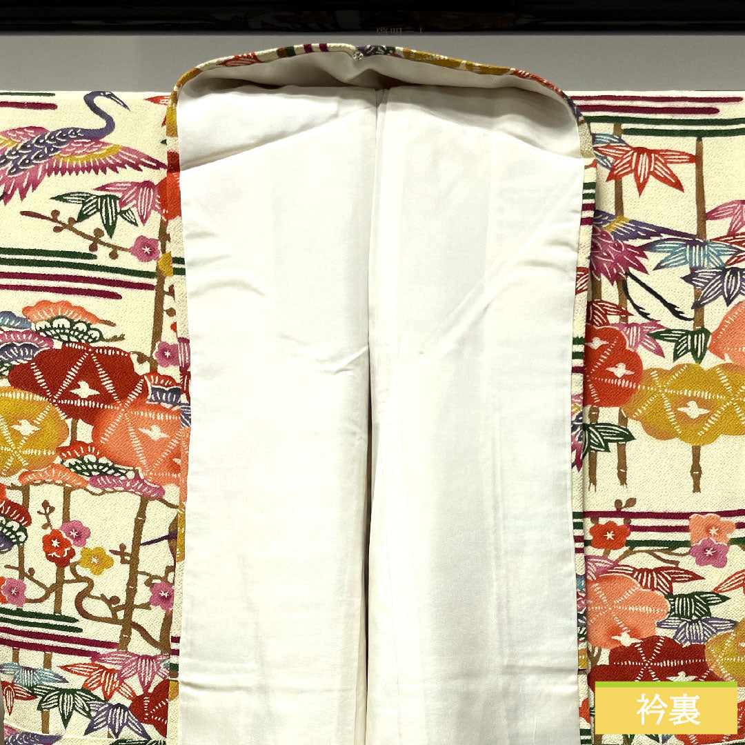 Komon, pure silk, length 160cm, sleeve length 67cm, lined, lacquered, Kyoto Bingata, pine, bamboo, plum and crane, S rank, cream color, 1115003552415