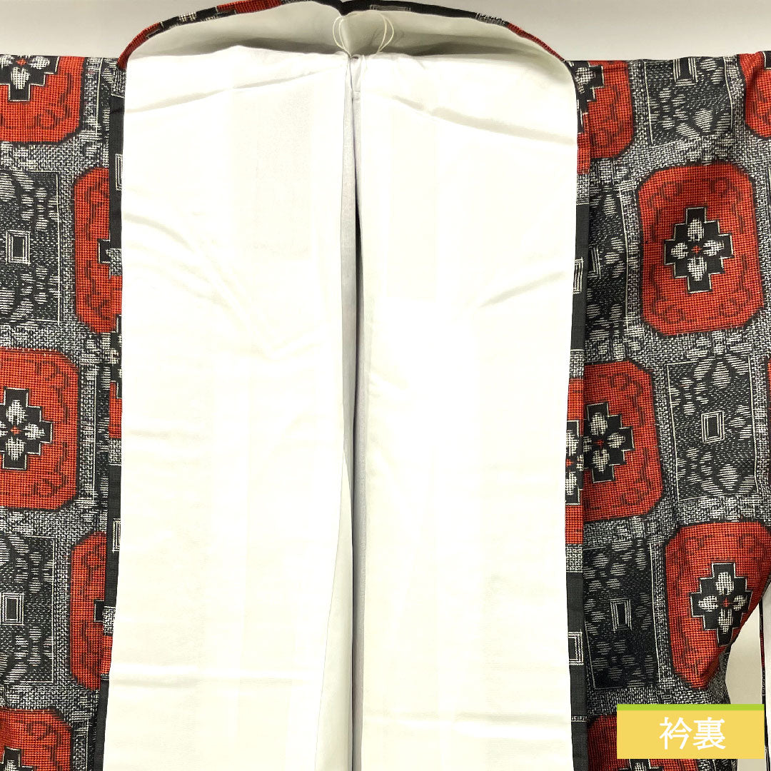 村山大島 正絹 身丈158.5cm 裄丈64.5cm アンサンブル 抽象模様 しつけ糸付き 未使用品 Sランク 袷 黒系 1116003262310