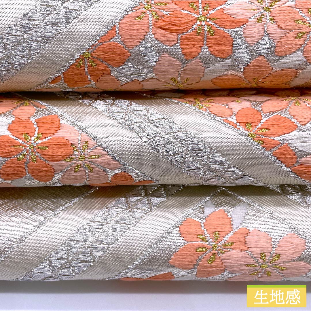 袋帯 銀色 桜 紗綾形 帯丈416cm 正絹 Sランク 六通 フォーマル 銀系 1123010282322