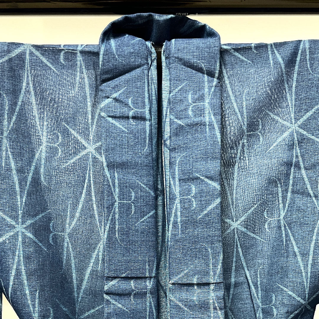 Summer wool tsumugi Length 153.5cm Sleeve length 61.5cm Back color (urai-ro) Geometric pattern Summer wool Gauze S rank Blue 1132001262217