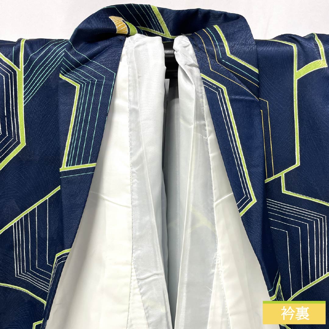 小紋 ポリエステル Aランク 身丈162.5cm 裄丈65cm 袷 紺色(こんいろ) 幾何学模様 洗える着物 紺系 1115007403418