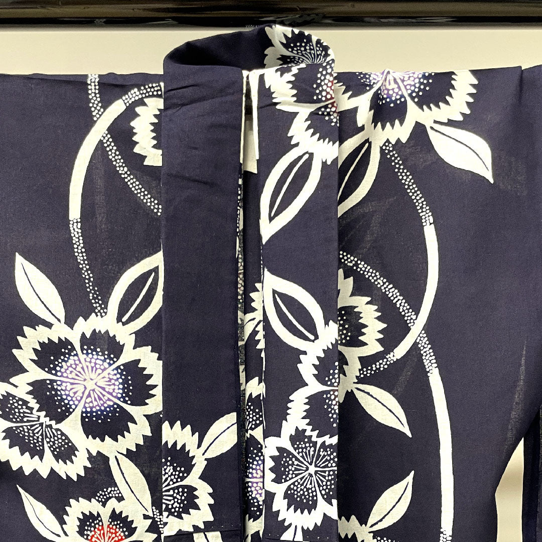 浴衣 しつけ糸付き 未使用品 褐色 撫子 木綿 Sランク 単衣 身丈162cm 裄丈64.5cm 紺系 1118002062418