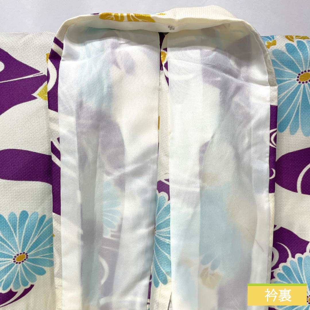小紋 ポリエステル Sランク 身丈163cm 裄丈67cm 単衣 乳白色(にゅうはくしょく) 型染 流水 菊 洗える着物 白系 1115007952411
