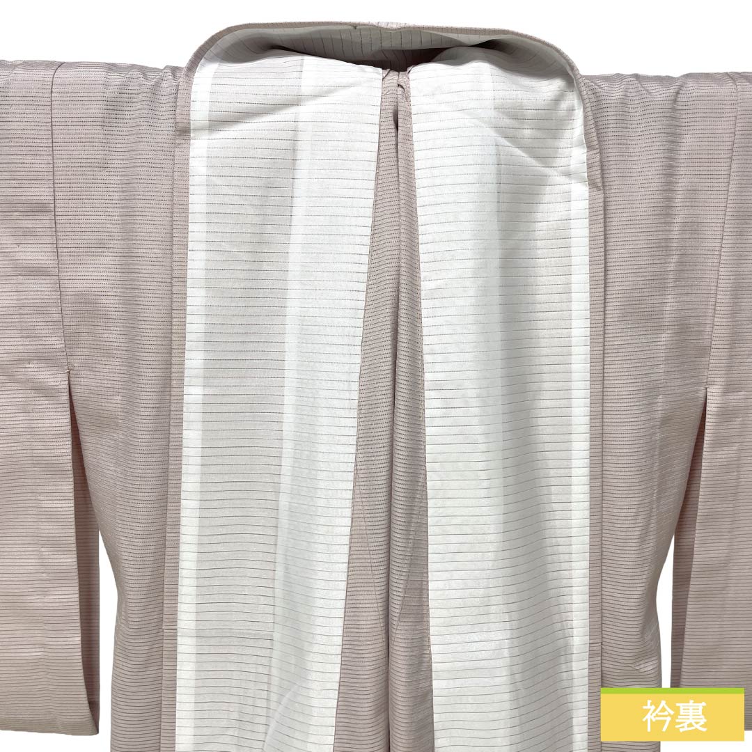 夏物 ポリエステル 色無地 Sランク 身丈159cm 裄丈63.5cm 蒼白色(そうはくしょく) 洗える着物 素無地 絽 ピンク系 1132004072313