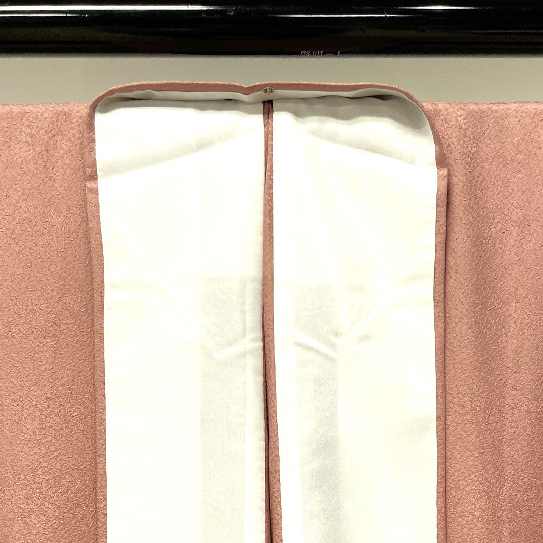 色無地 ポリエステル 帯紅色 洗える着物 しつけ糸付き 中陰桔梗 身丈156.5cm 裄丈61.5cm 単衣 Aランク ピンク系 1114000683313