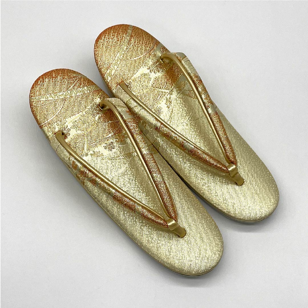 (新古品)草履バッグセット フォーマル Aランク 2way 佐賀錦 Mサイズ 金系 1133000323321