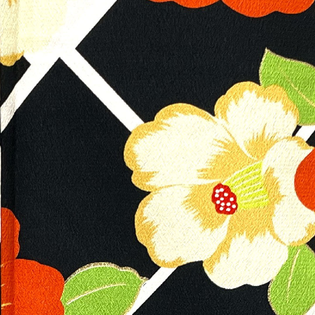 振袖 身丈168cm 裄丈68cm 袷 モノトーン 洗える着物 椿 ポリ Sランク 黒系 1113001392510