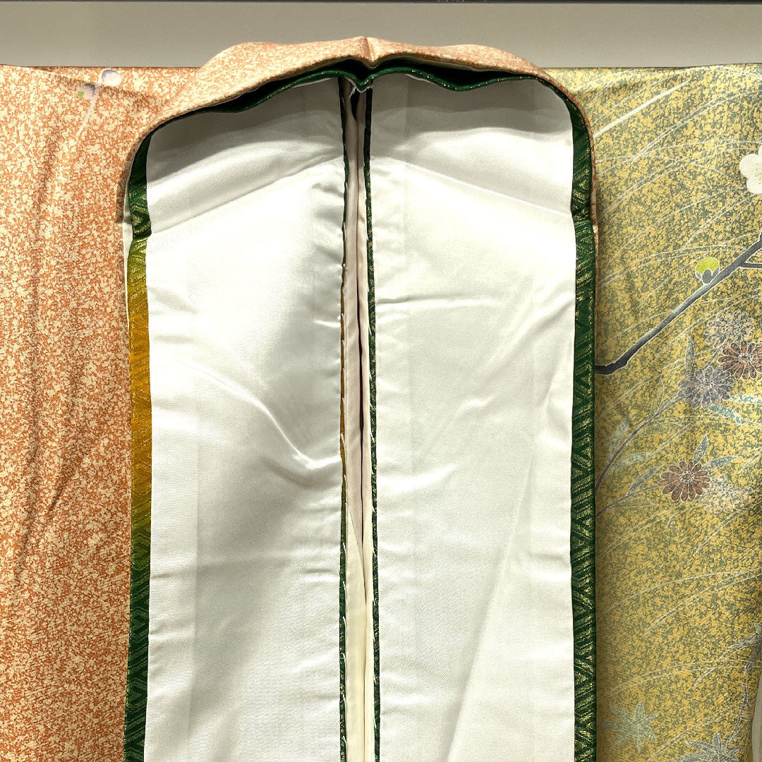 Homongi, pure silk, lined, length 163.5cm, sleeve length 64cm, vermilion, tapped dye, plum, chrysanthemum, artist's work, S rank, vermilion, 1112003252416