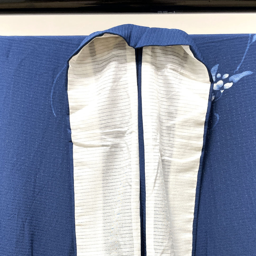 夏物 正絹 小紋 身丈166cm 裄丈66.5cm 鉄葡萄色(てつぶどういろ) 抽象模様 絽 Sランク 紺系 1132000662518