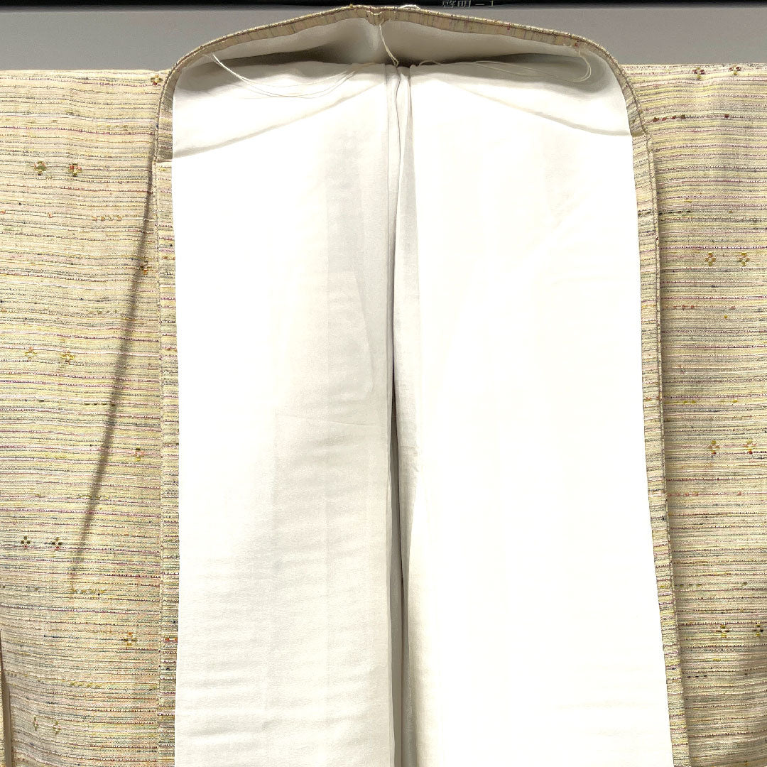 紬 身丈155cm 裄丈62cm 砥粉色 横段 花織 正絹 Aランク 袷 ベージュ系 1116002433325