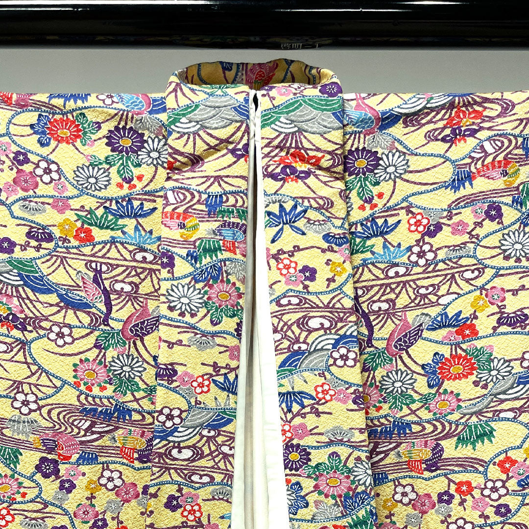 小紋 身丈161.5cm 裄丈65cm 袷 しつけ糸付き 未使用品 薄柑子色 型染 吉祥文様 正絹 Sランク 黄系 1115003392423