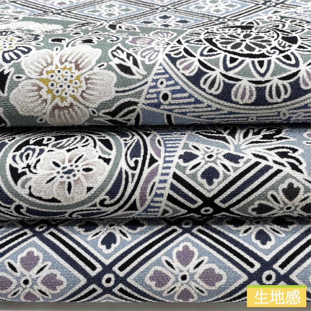 袋帯 薄藍色(うすあいいろ) 切り嵌め風 花柄 帯丈453cm 正絹 Sランク 全通 カジュアル 水色系 1123009632424