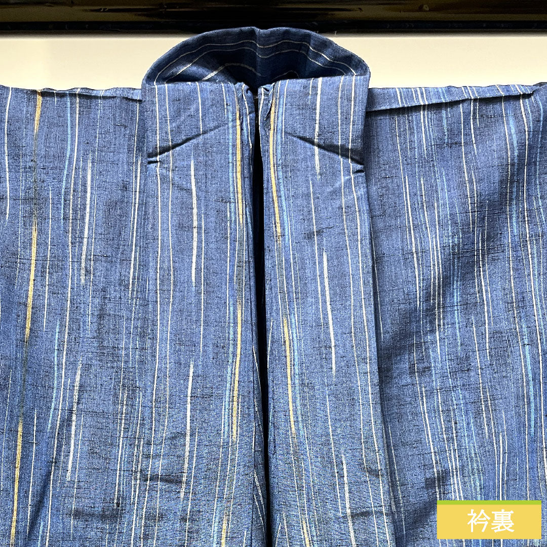 紬 正絹 身丈154.5cm 裄丈62cm 瑠璃紺色 よろけ縞 しつけ糸付き 未使用品 Sランク 単衣 紺系 1116003122218