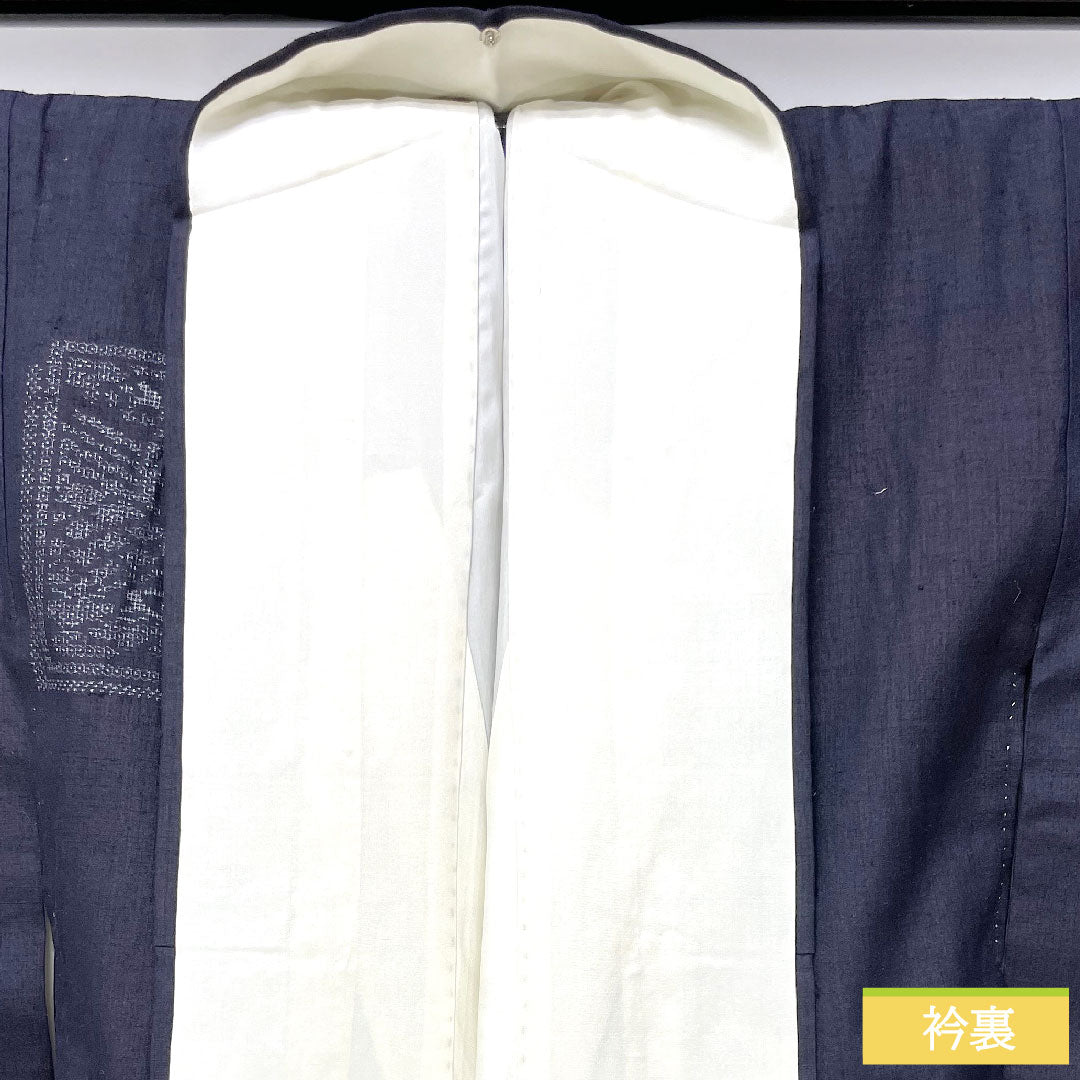 Tsumugi, pure silk, length 157.5cm, sleeve length 62cm, dark blue, authentic Yuki Tsumugi, important intangible cultural property, 100 tortoiseshell pattern, A rank, lined, navy blue, 1116003513318