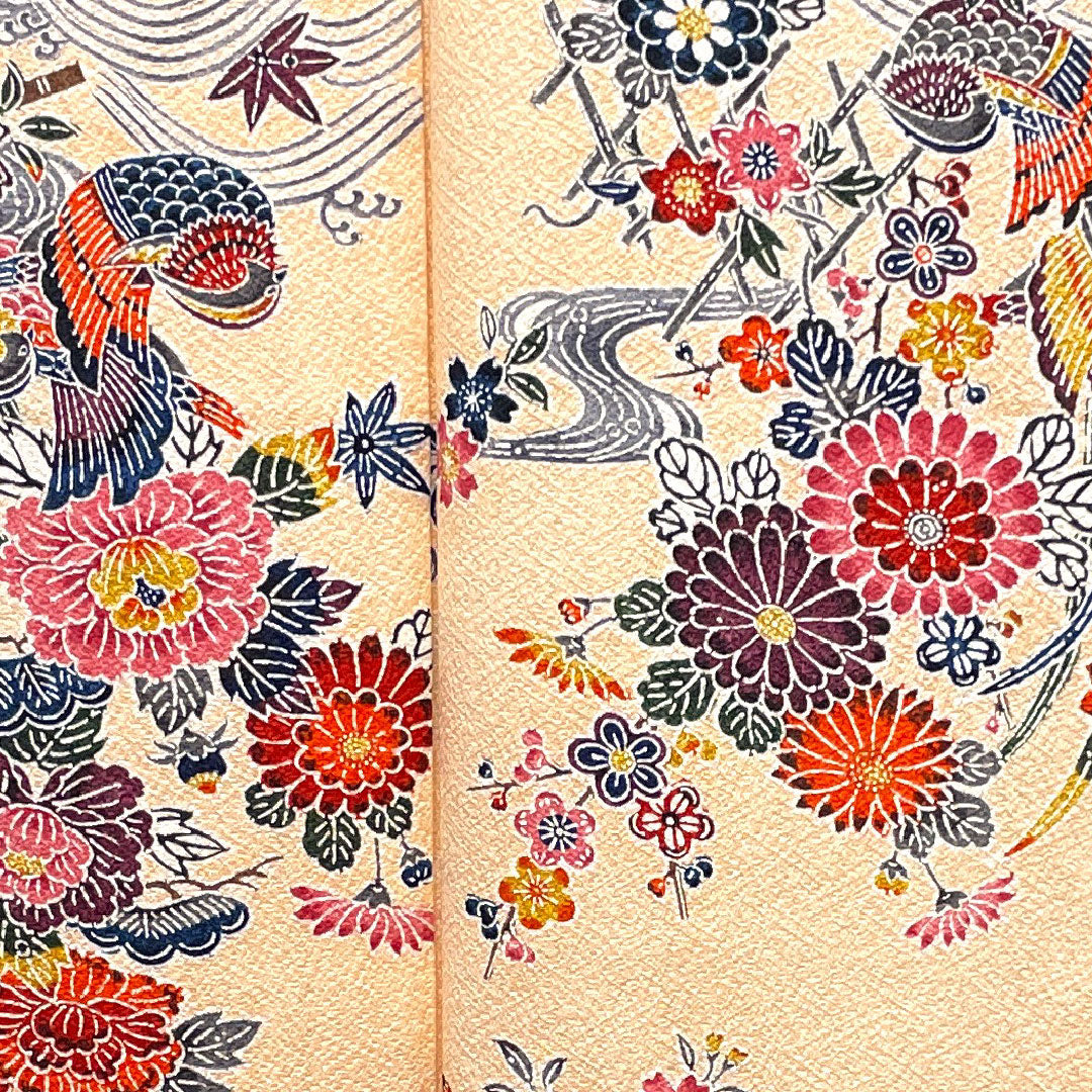 小紋 身丈163cm 裄丈66cm 袷 しつけ糸付き 未使用品 薄橙色 京紅型 吉祥文様 鴛鴦 正絹 Sランク ピンク系 1115003452413