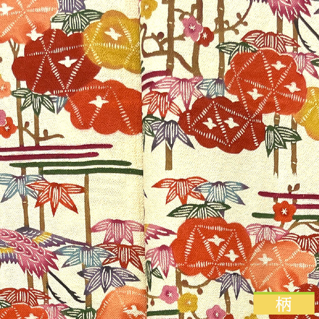 Komon, pure silk, length 160cm, sleeve length 67cm, lined, lacquered, Kyoto Bingata, pine, bamboo, plum and crane, S rank, cream color, 1115003552415