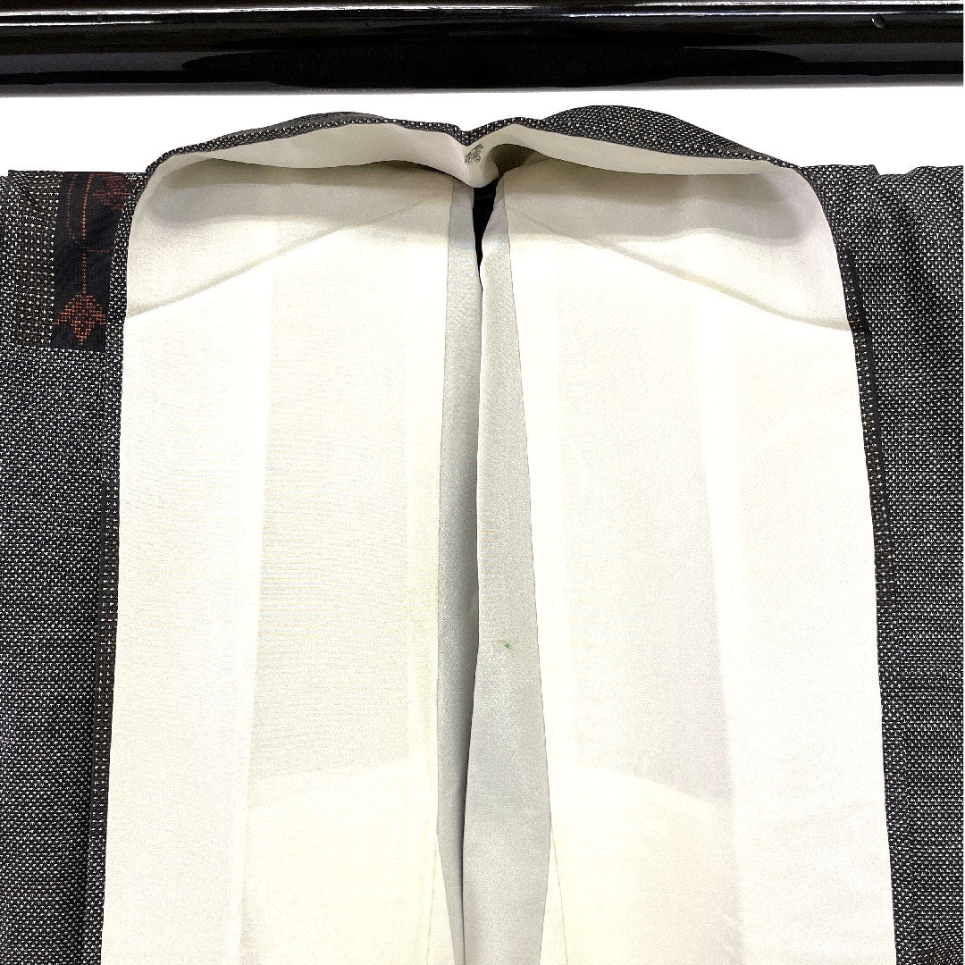 大島紬 身丈170cm 裄丈67cm 経緯絣 一元絣 正絹 Sランク 袷 黒系 1116001372610