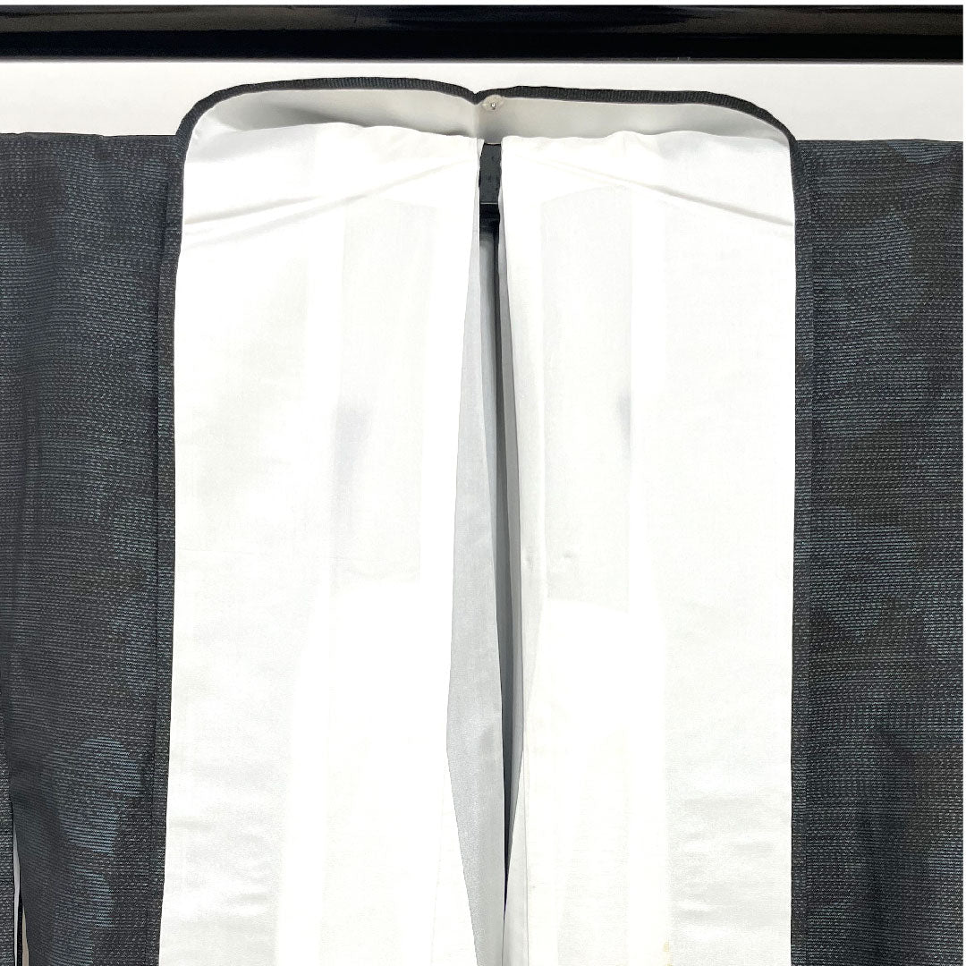 大島紬 身丈159.5cm 裄丈64cm 緯総絣 蔦模様 正絹 Aランク 袷 紺系 1116001823318