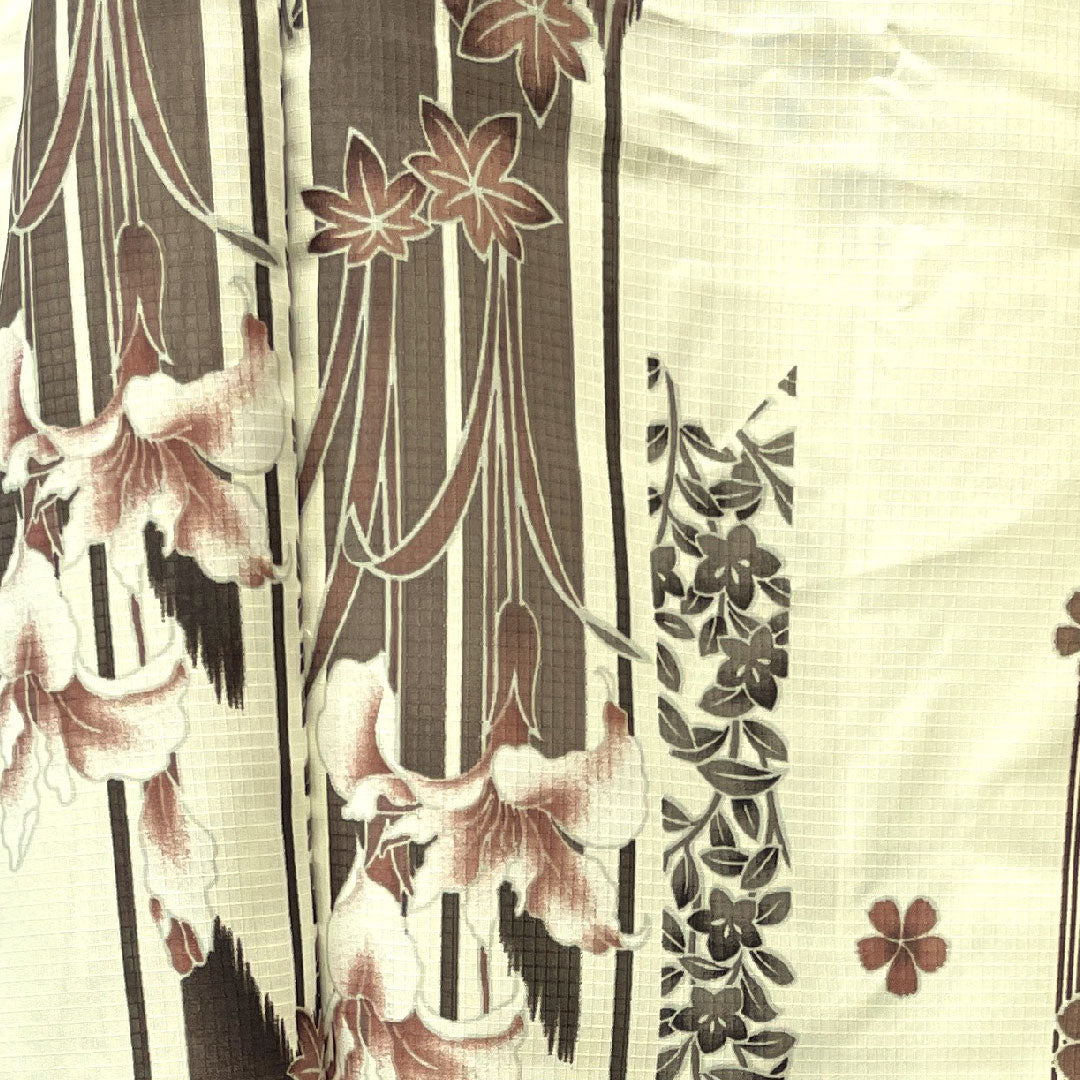 浴衣 桜 菖蒲 紅葉 木綿 Aランク 単衣 身丈161cm 裄丈66.5cm 白系 1118003203411