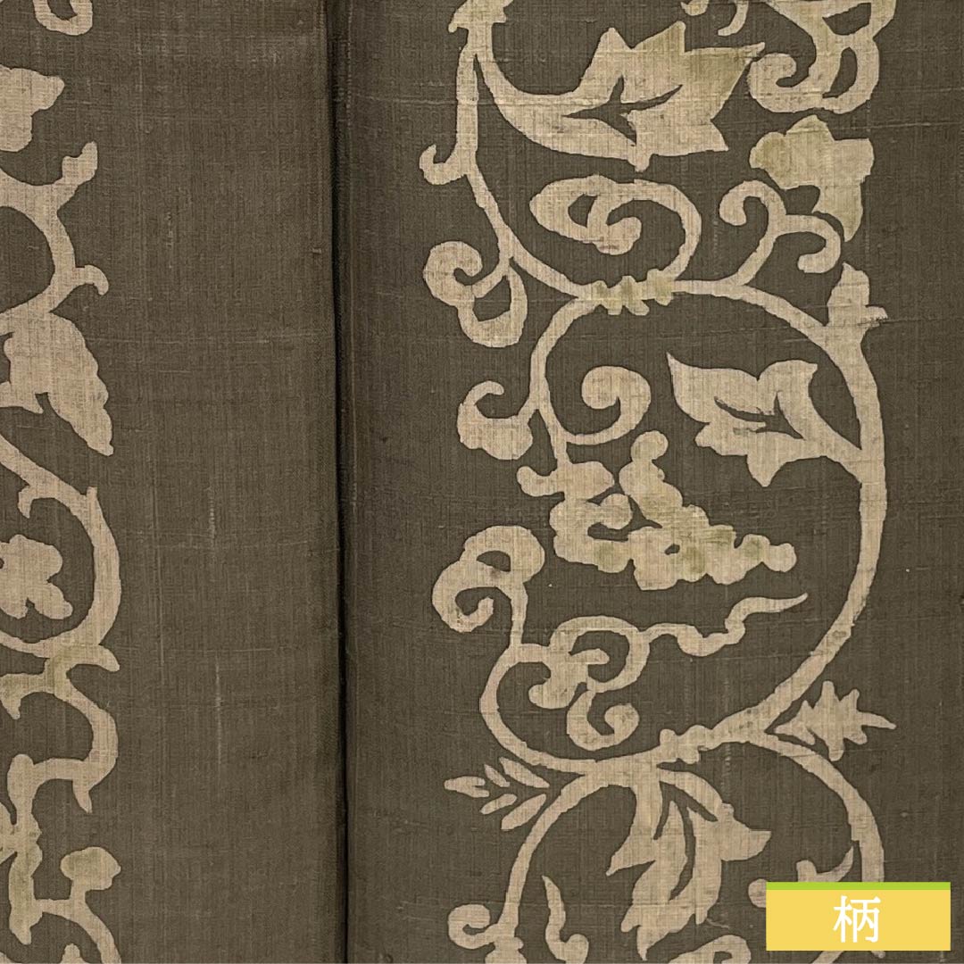 Pure silk tsumugi (pongee) kimono, B-grade, length 160.5cm, sleeve length 62.5cm, oak-gray (tsurubaminezuiro) color, arabesque pattern, artist-designed, lined, brown, product code 1116004704414