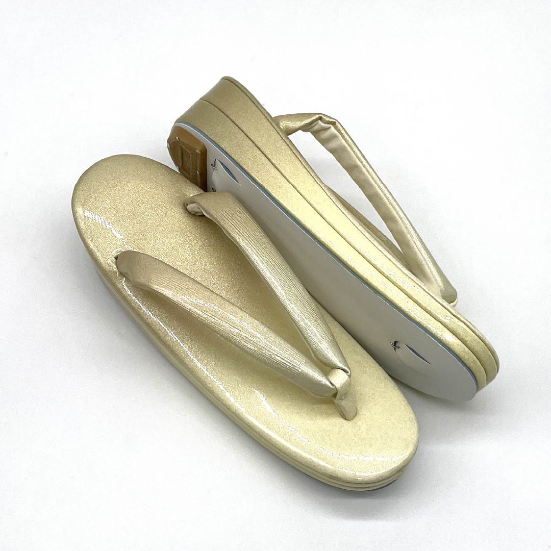 (新古品)草履バッグセット フォーマル Aランク 螺鈿 Mサイズ 黄系 1133000373323