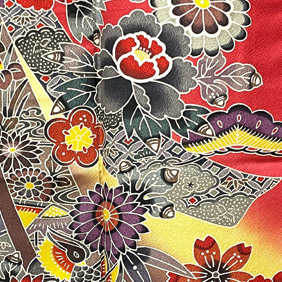 Long-sleeved kimono, length 167cm, sleeve length 68cm, lined, crimson, Kyoto Bingata, auspicious motif, Scotchguard processing, pure silk, S rank, red, 1113001692512