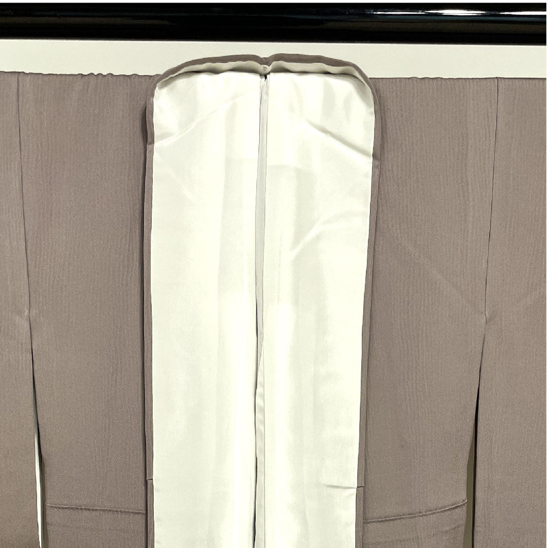 訪問着 袷 身丈164cm 裄丈67cm 桜鼠色 京友禅 葵 陰輪に細中剣片喰 正絹 Sランク グレー系 1112001772422