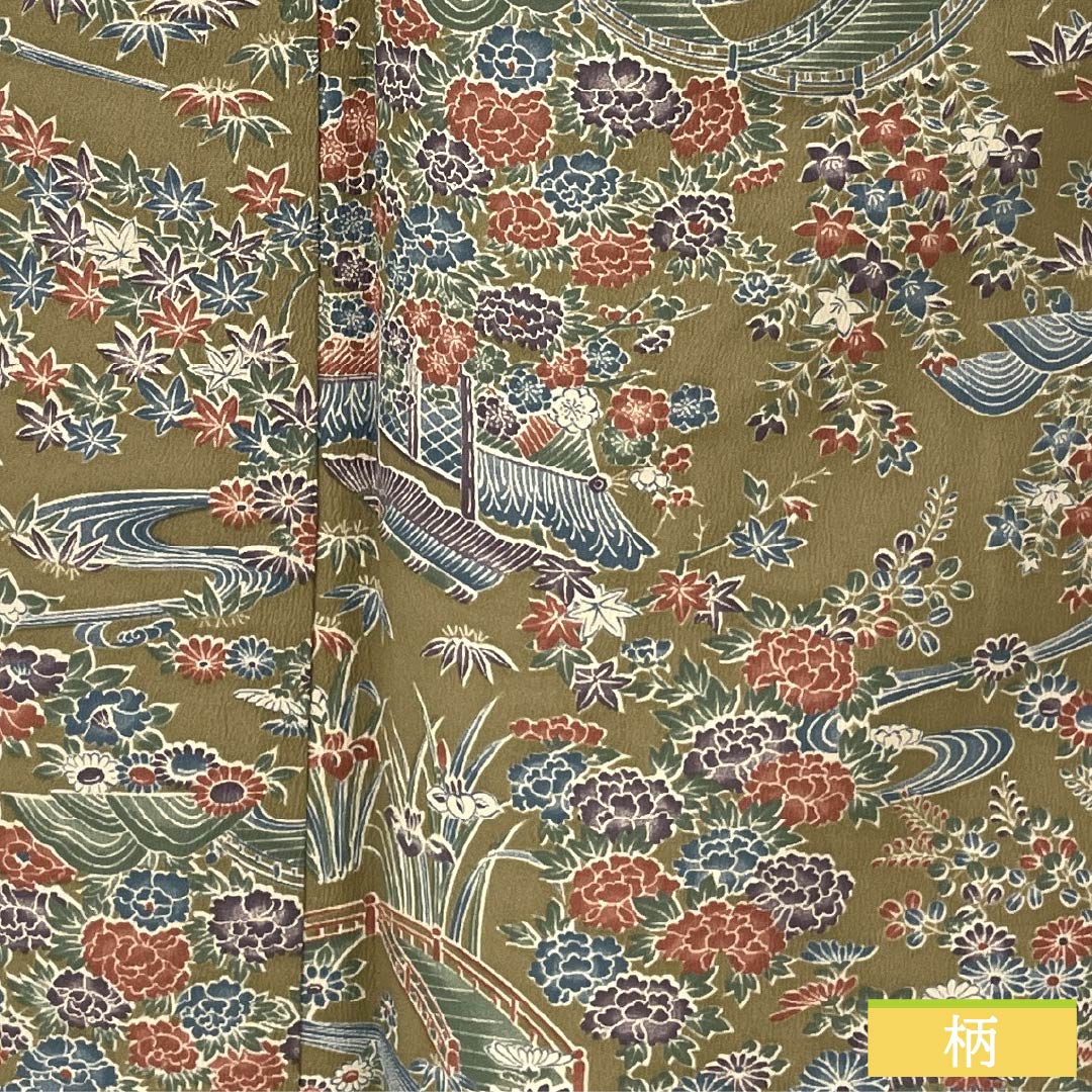 小紋 ポリエステル 身丈161cm 裄丈67cm 袷 桑染色(くわぞめいろ) 古典柄 洗える着物 Sランク 茶系 1115005822414