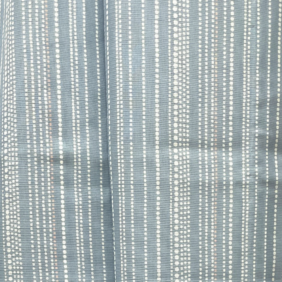 夏物 正絹 小紋 身丈153cm 裄丈62cm 白群色(びゃくぐんいろ) 幾何学模様 絽 Sランク 青系 1132001372217