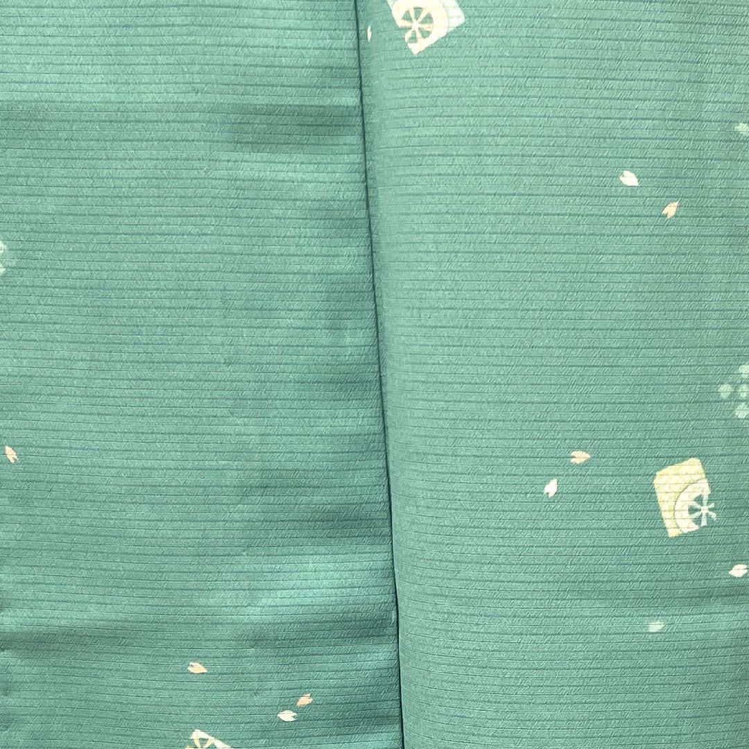 夏物 ポリエステル 小紋 身丈158.5cm 裄丈62cm 花緑青色(はなろくしょういろ) 洗える着物 桜の花びら 絽 Sランク 緑系 1132001692319