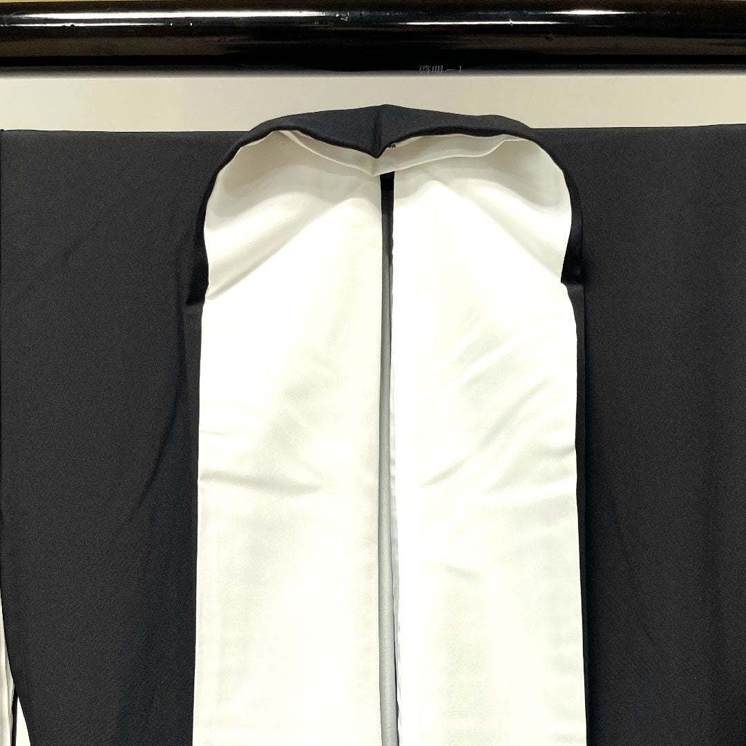 黒留袖 身丈164cm 裄丈62.5cm 袷 京友禅 吉祥文様 丸に三つ巴 正絹 Sランク 五つ紋 黒系 1111000592410