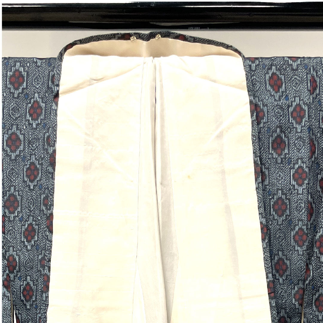 村山大島 身丈154cm 裄丈63cm 幾何学模様 正絹 Aランク 袷 紺系 1116002133218