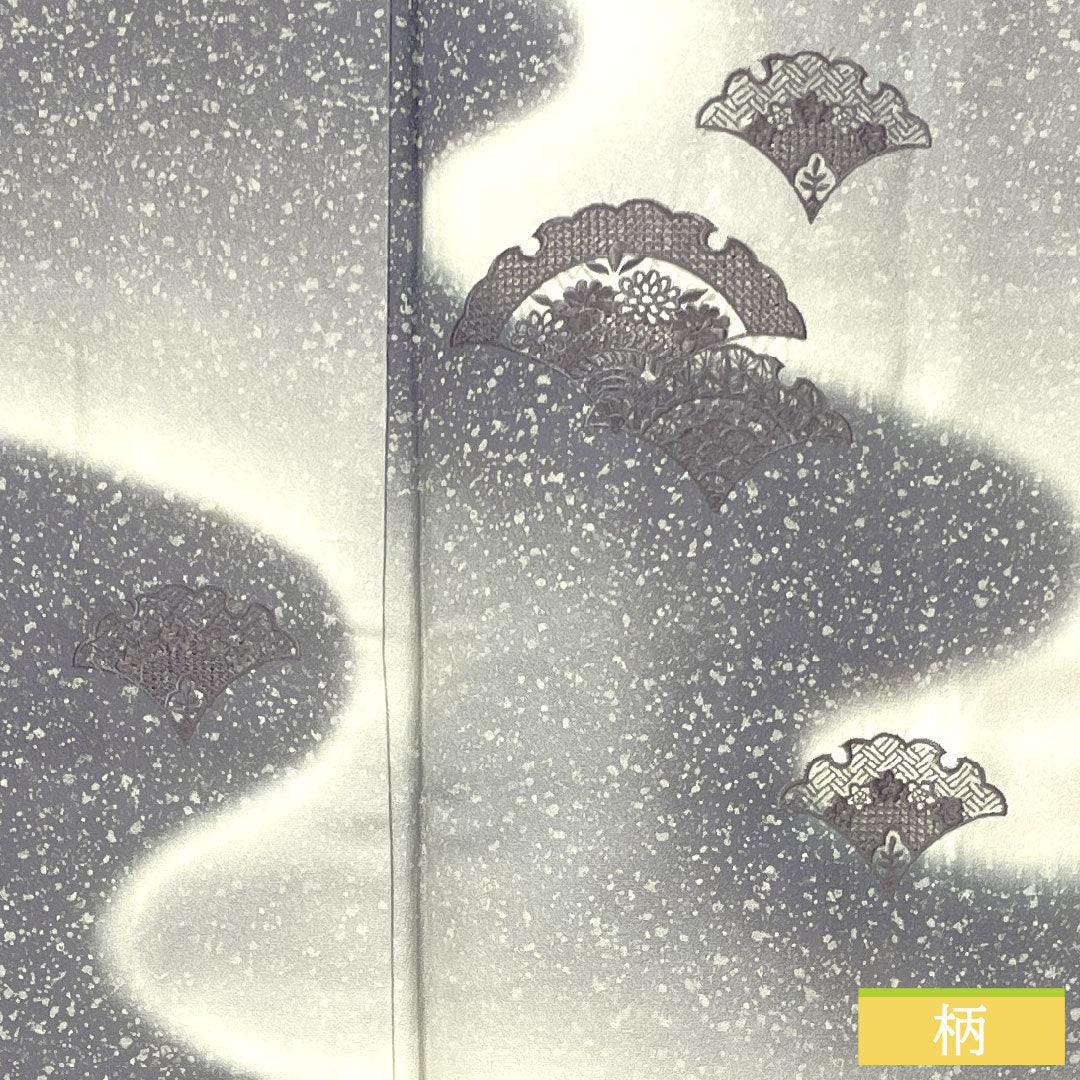 訪問着 正絹 袷 身丈157.5cm 裄丈61.5cm つるば鼠色(つるばねずいろ) タタキ染 扇 一つ紋 中陰三階菱 Aランク 紫系 1112005223320