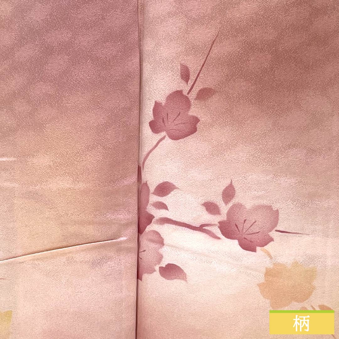 小紋 ポリエステル 身丈160.5cm 裄丈65cm 袷 似桃色(にせももいろ) 洗える着物 皐月 しつけ糸付き Aランク ピンク系 1115005563413