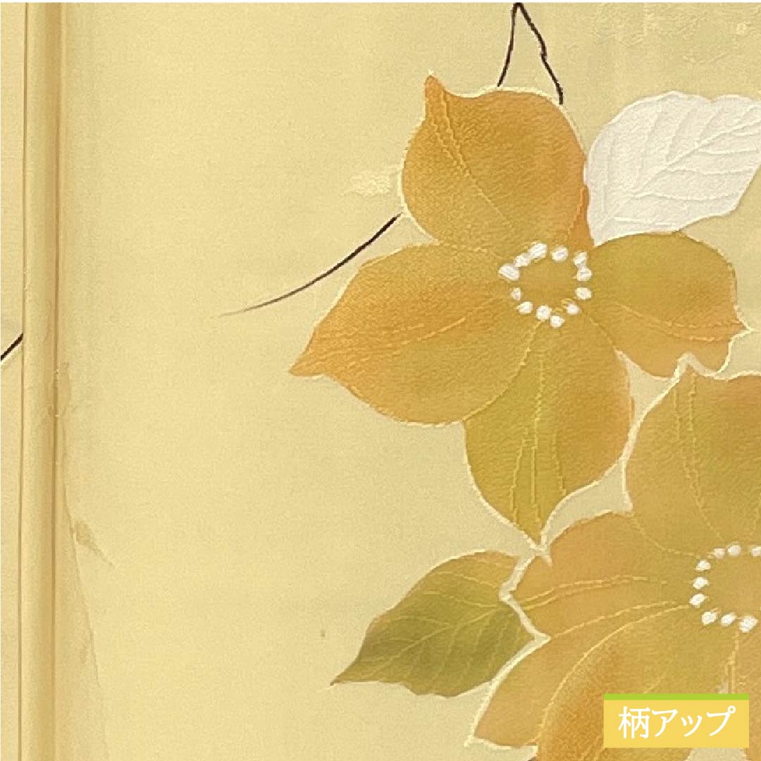 小紋 正絹 身丈160.5cm 裄丈64.5cm 袷 麴色(こうじいろ) 地紋起こし 洋花 Aランク クリーム系 1115006153415