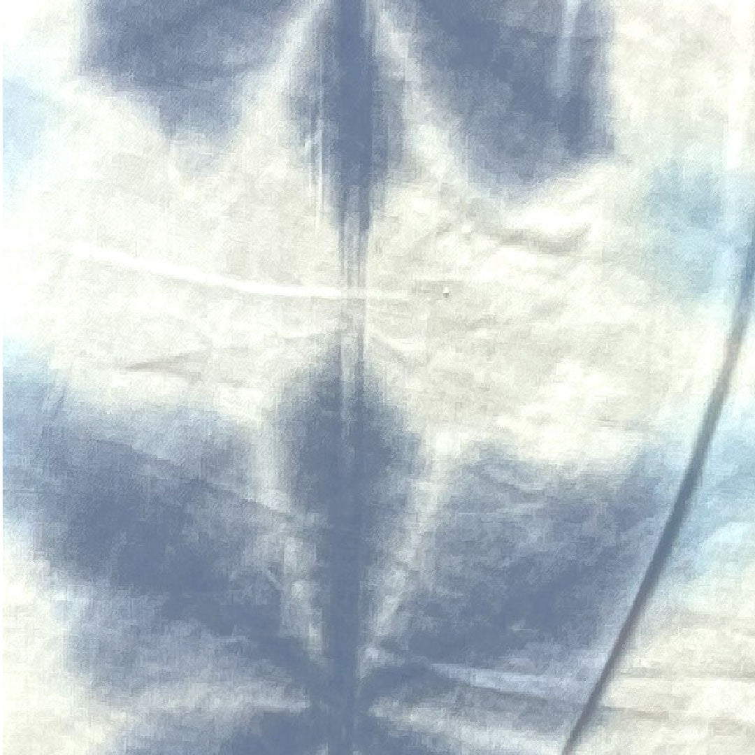 (新品未使用品)浴衣 雪花絞り しつけ糸付き 未使用品 抽象模様 板締め絞り 木綿 NEWランク 単衣 身丈162cm 裄丈65cm 青系 1118003921417