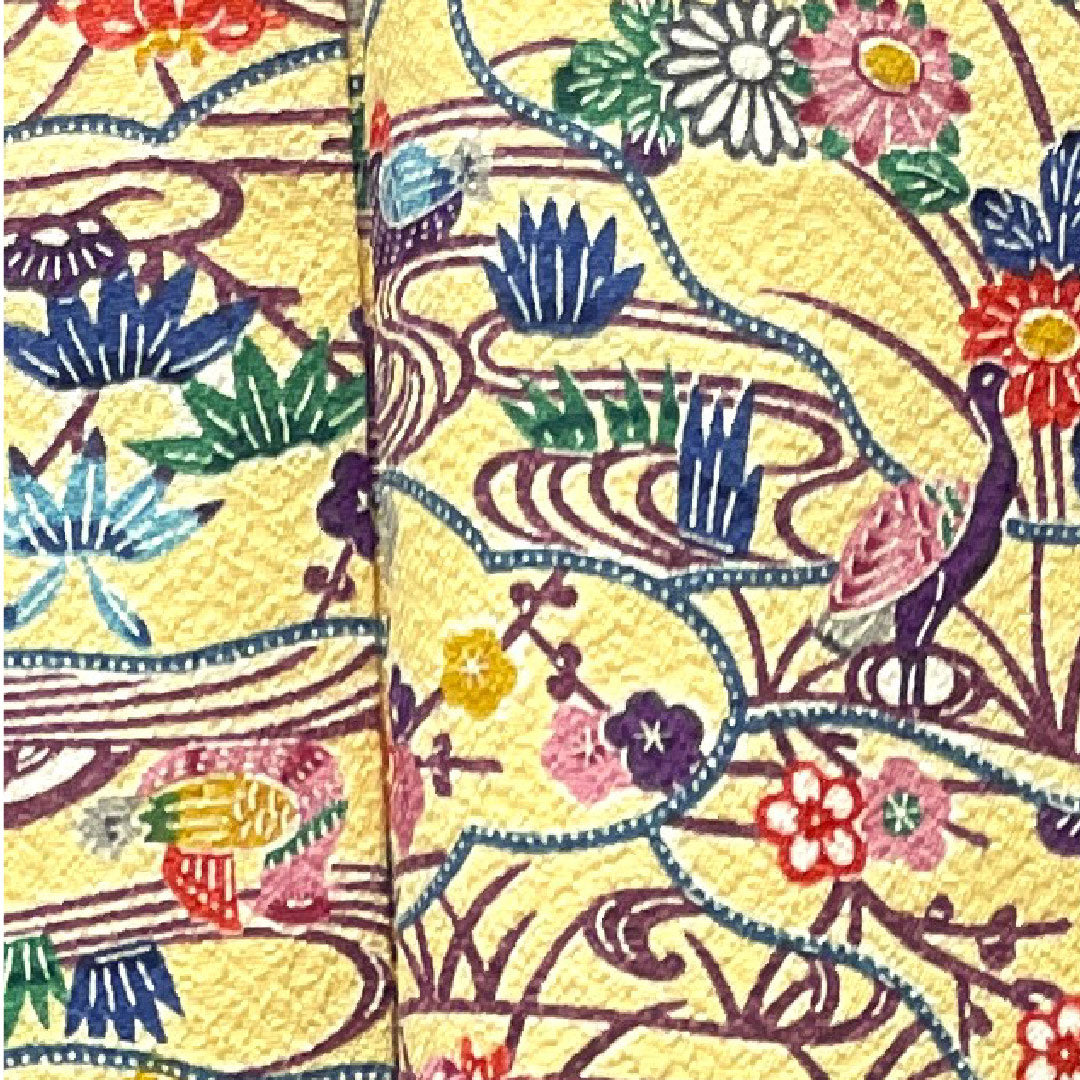 小紋 身丈161.5cm 裄丈65cm 袷 しつけ糸付き 未使用品 薄柑子色 型染 吉祥文様 正絹 Sランク 黄系 1115003392423