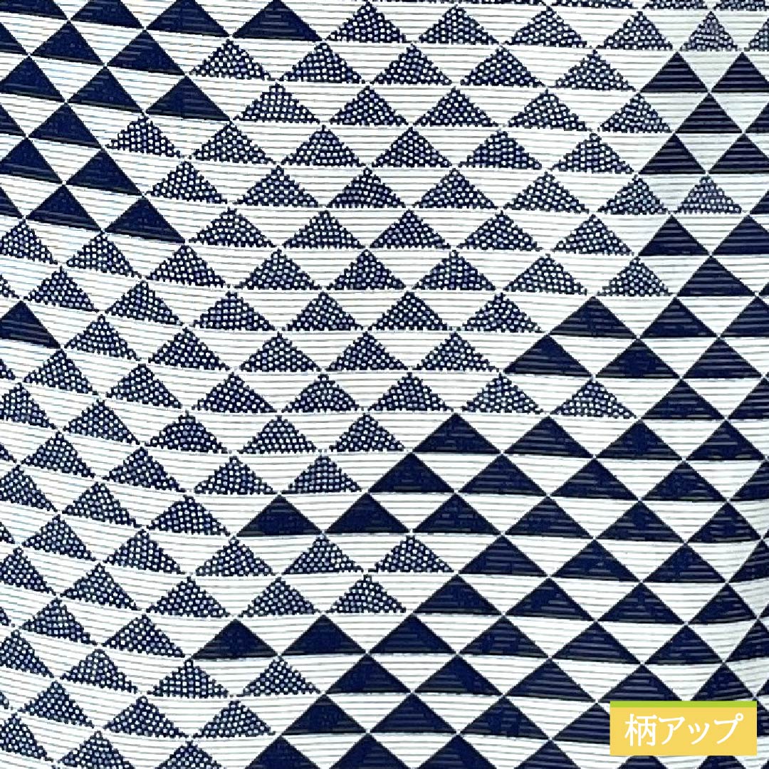 夏物 ポリエステル 小紋 身丈159cm 裄丈65.5cm 鱗 洗える着物 絽 Sランク 白系 1132002302311