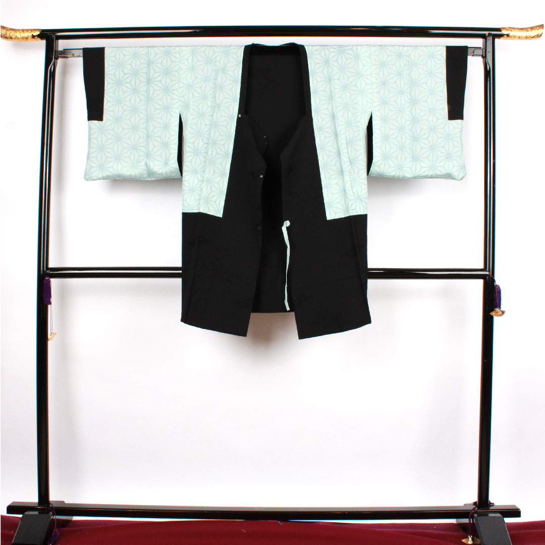 道行コート 身丈93cm 裄丈65cm 喪服用 正絹 Sランク 袷 黒系 1117000482910
